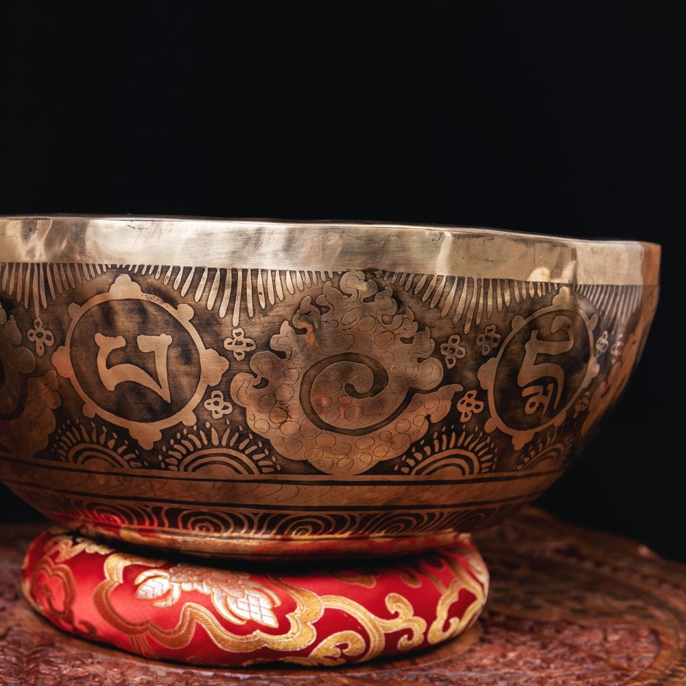 一点物】チベタンアンティックシンギングボウル【音階：E】約2774g