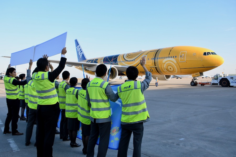 ANA Continues 'Star Wars' Themed Jets through the Summer Schedule
