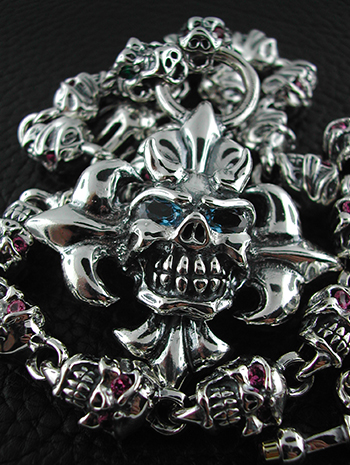 トラヴィスワーカー公式サイト｜TRAVIS WALKER