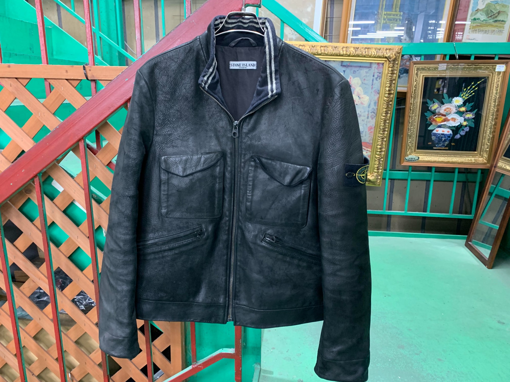 STONE ISLAND/ストーンアイランド】レザージャケットが買取入荷しま