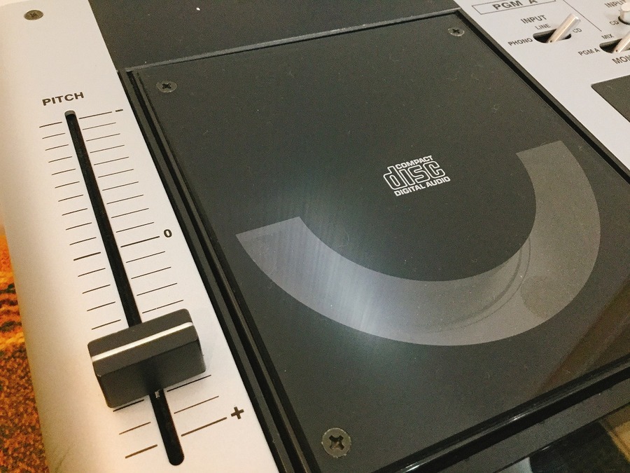 DJ気分♪Vestax CDX-16ミキサーをご紹介☆【桶川店】｜2019年12月26日