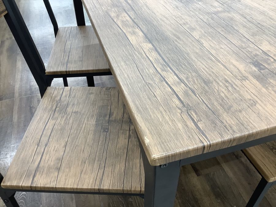 LIFELEX、4人掛け用のテーブル&チェアセットが買取入荷致しました