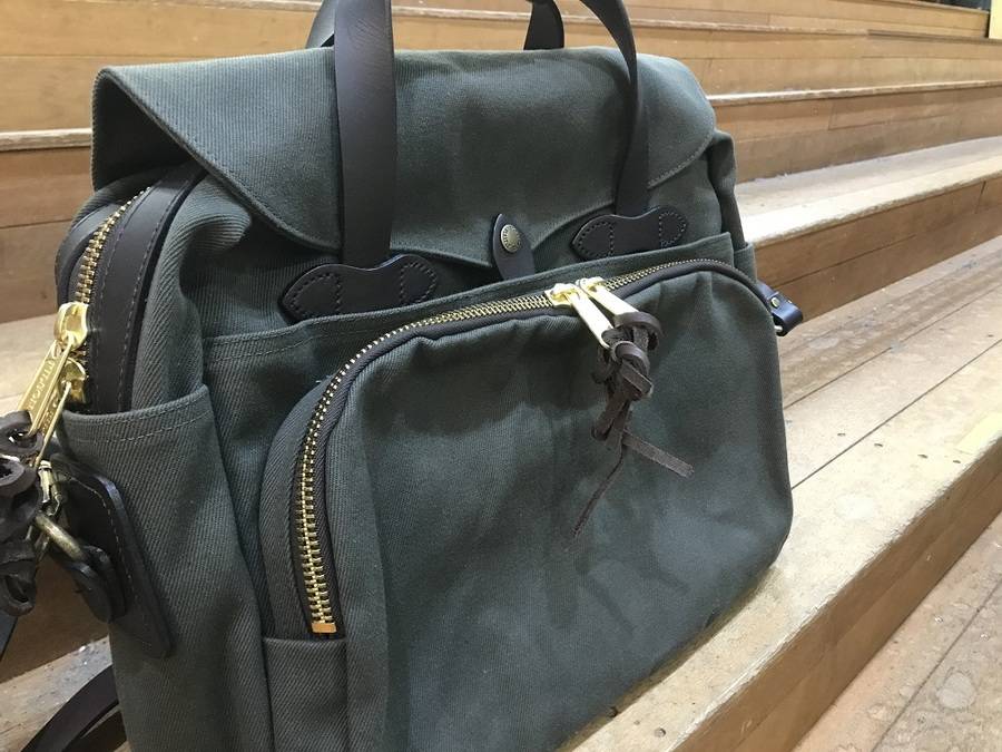 FILSONのパッド付きコンピューターバッグを買取入荷致しました