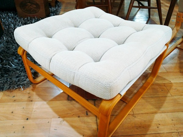 オットマン付！天童木工ブルーノマットソン ハイバックチェアが入荷