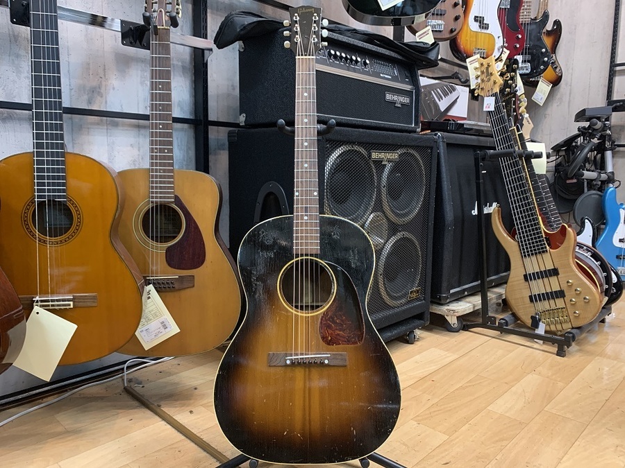 1951年製ヴィンテージ！Gibson（ギブソン）のLG-1 アコースティック