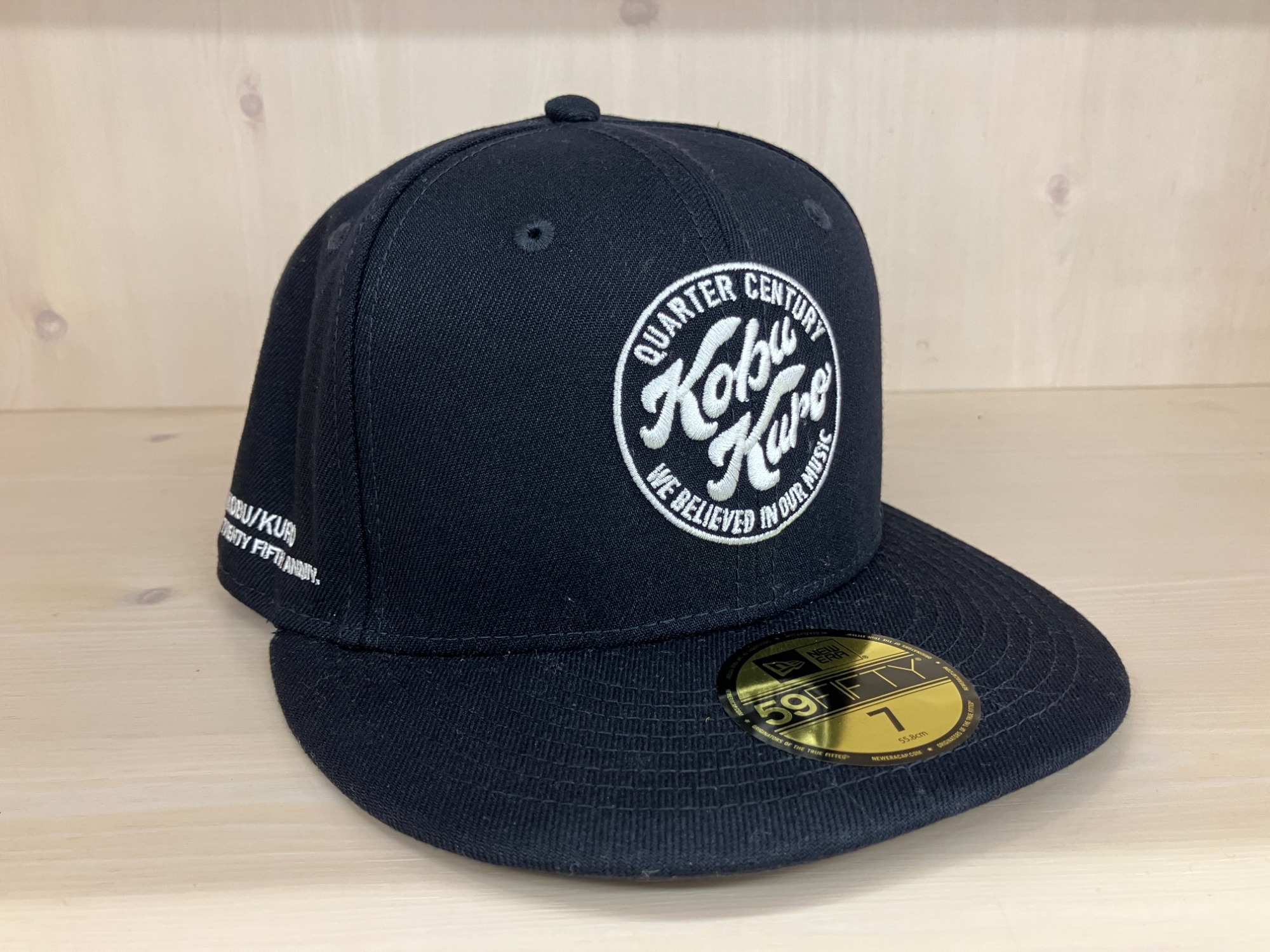 コブクロ × ニューエラ 25周年記念 コラボキャップ のご紹介です