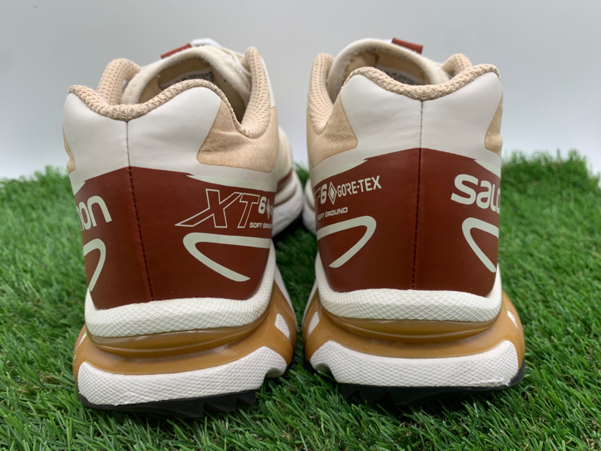 SALOMON(サロモン)×KITH(キス) スニーカー XT-6 GTXをご紹介いたします