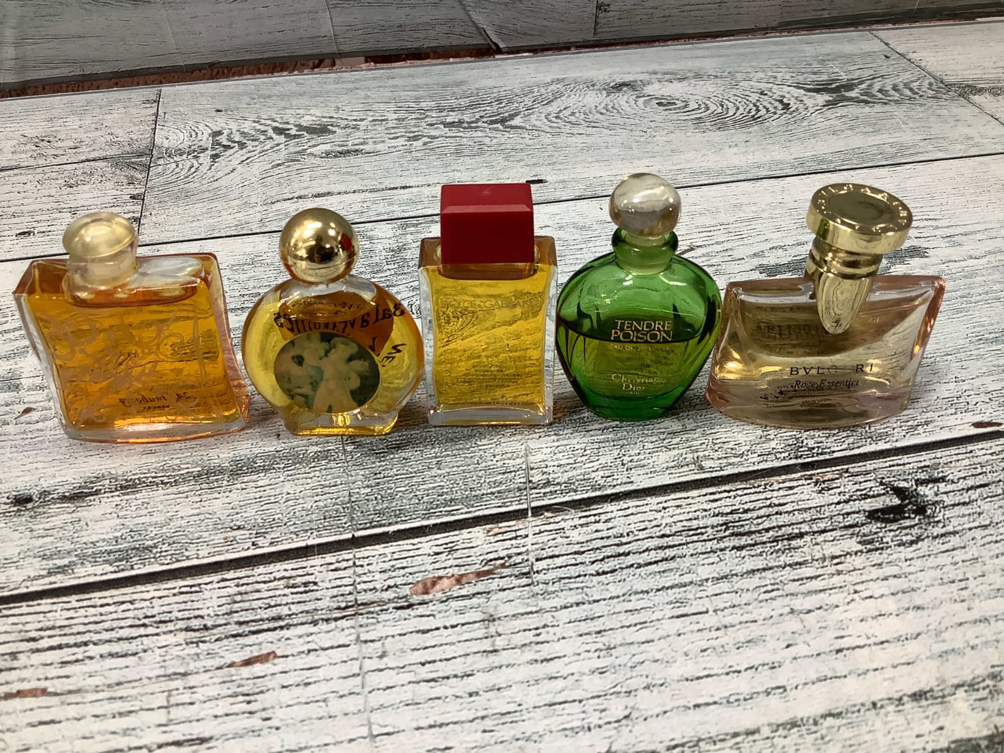 香水買取強化中！！】香水のミニボトルが大量入荷いたしました