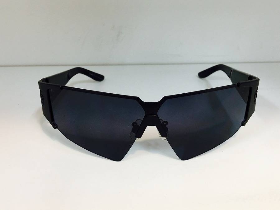 Zｶﾞﾝﾀﾞﾑ】クワトロ・バジーナ専用サングラスを入荷！【トレファク上