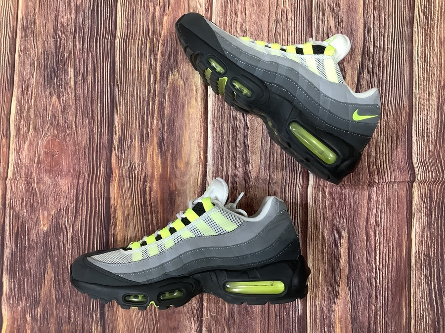 NIKE(ナイキ)の大人気スニーカー『エアマックス95 オリジナル