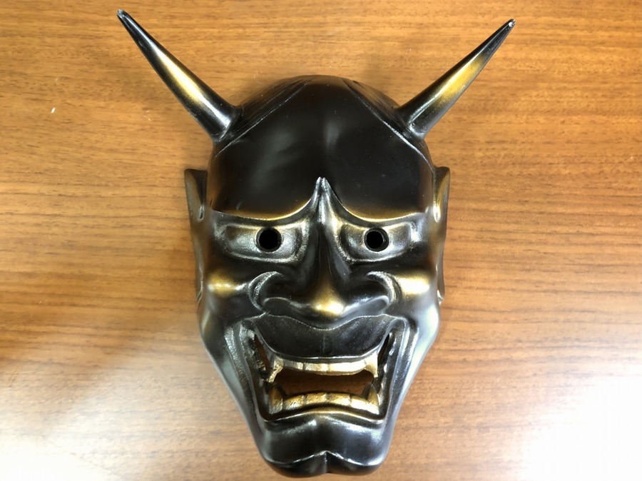 お面】鉄製の般若の面が入荷しました！インテリアにいかがでしょうか
