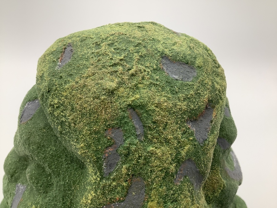 千と千尋の神隠しから石人の貯金箱が入荷しましたのでご紹介です