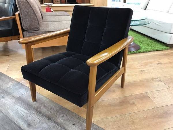 カリモク60 Kチェア モケットブラック入荷しました！！！【幕張店