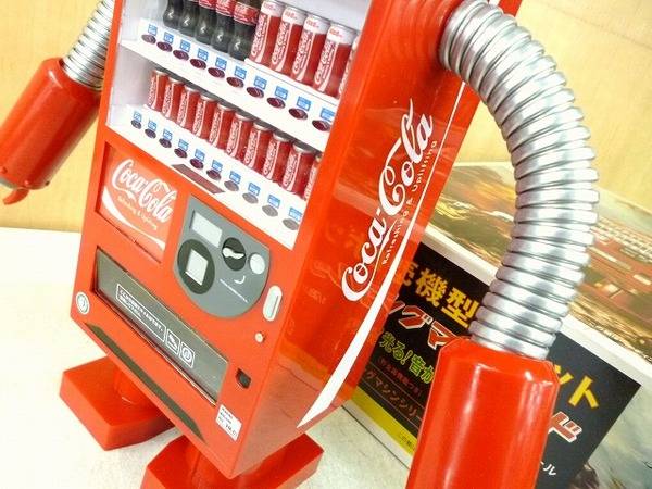 ベンディングマシン レッド 貯金箱 入荷しました！！トレジャー