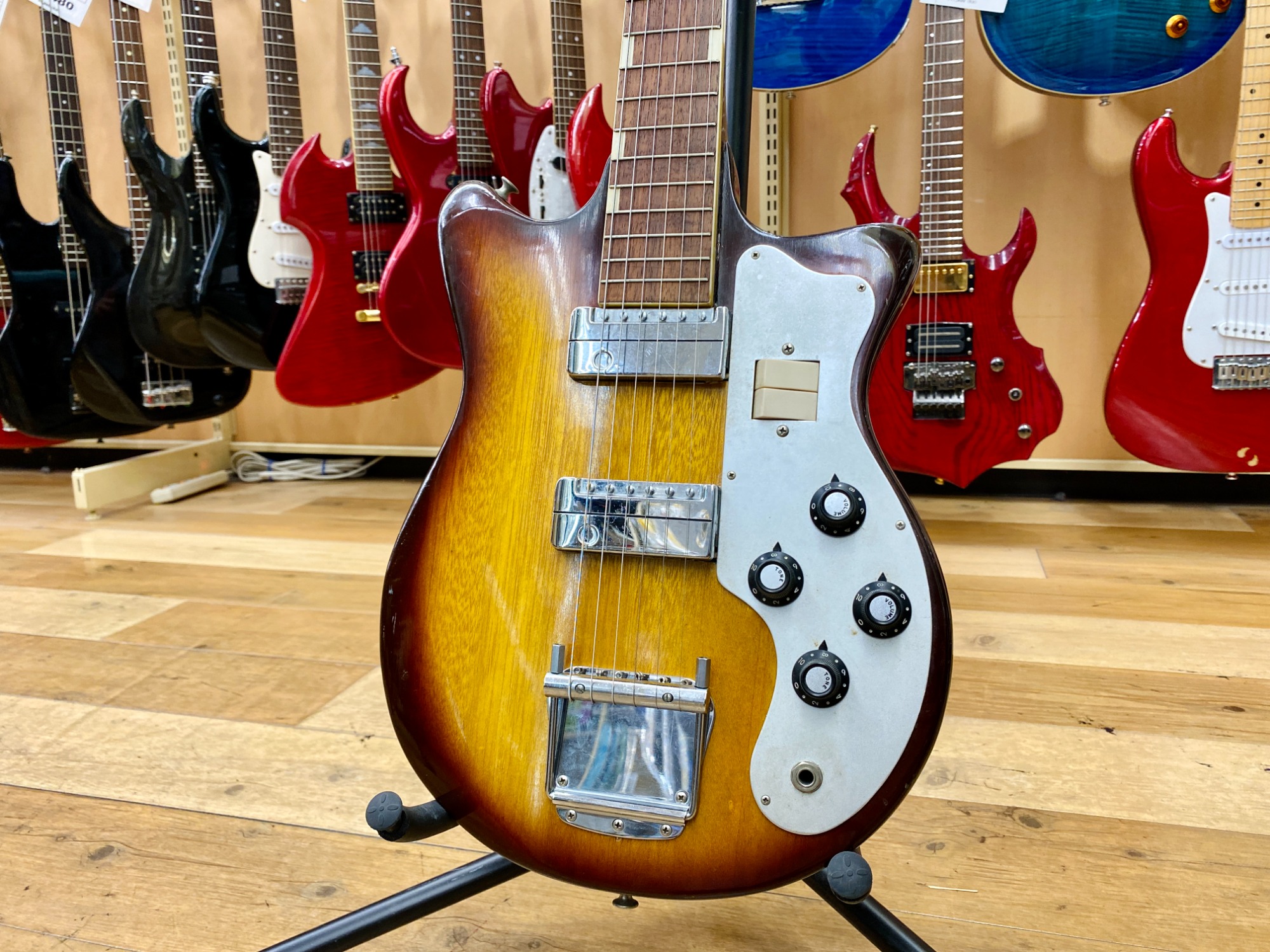 TEISCO (テスコ) のビザールギター MJ2 が入荷しました！｜2023年02月