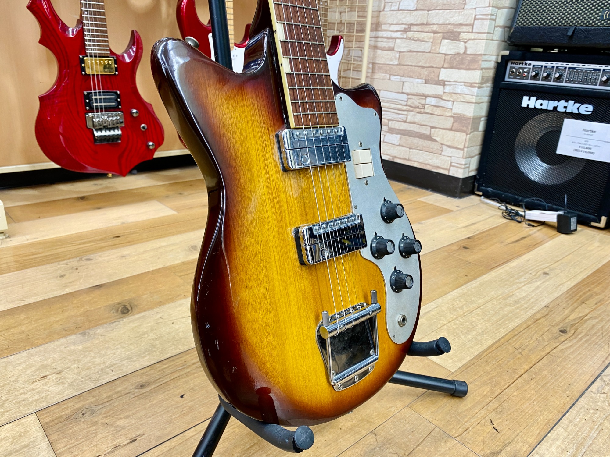 TEISCO (テスコ) のビザールギター MJ2 が入荷しました！｜2023年02月