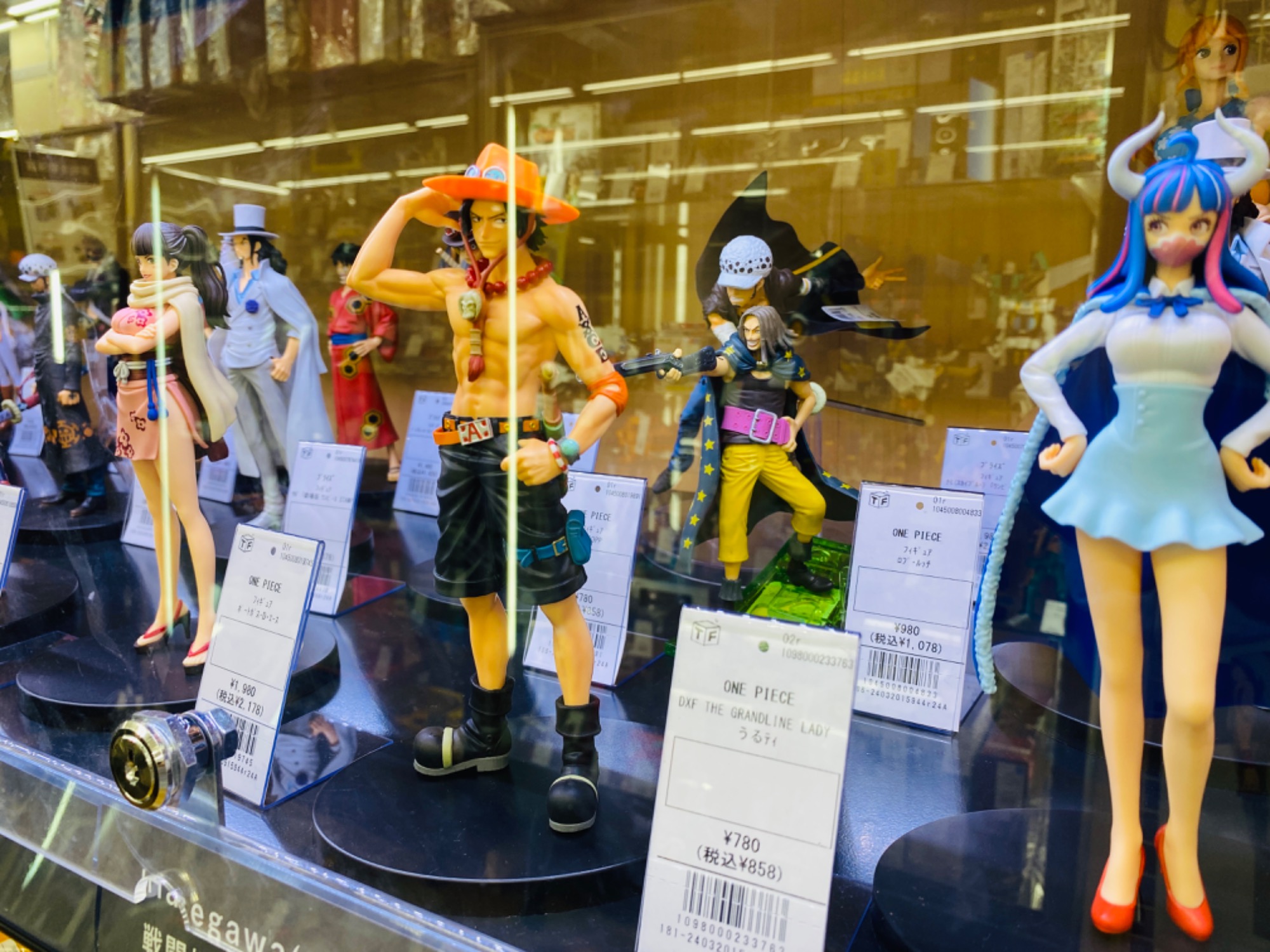 ディズニーグッズ大量入荷致しました！！ぜひ、大和店へ！！｜2024年03