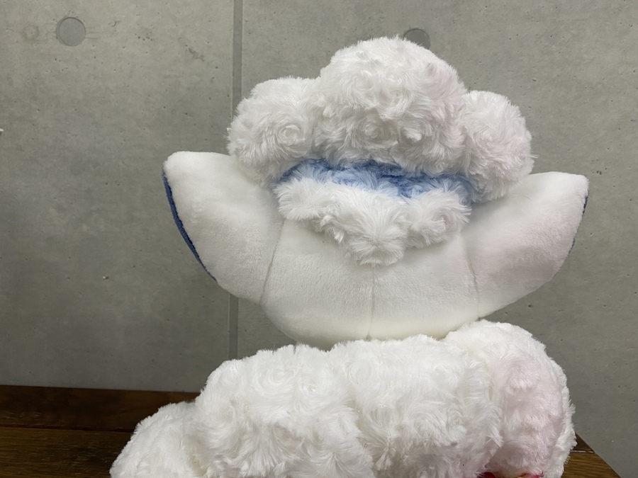 ポケモンセンターオリジナル アローラロコン ふわふわぬいぐるみが買取