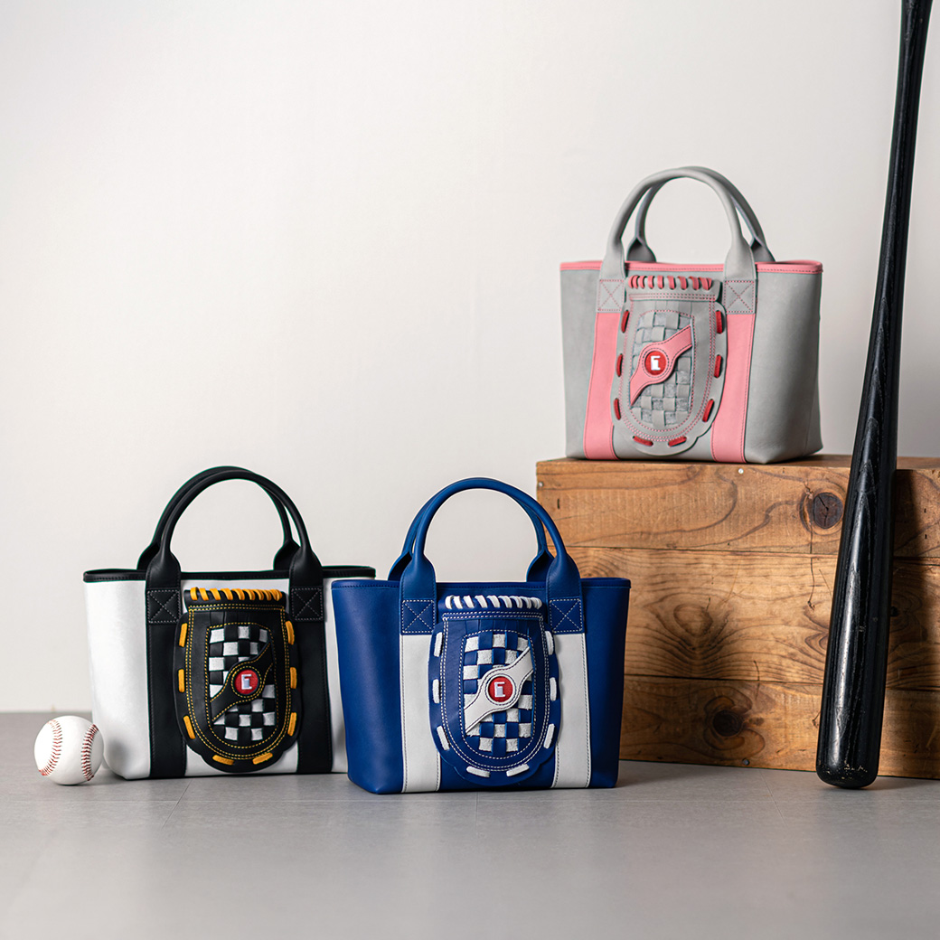 柔らかな配色が特徴のグローブミニトート限定色Gray×Pink – 革・レザー