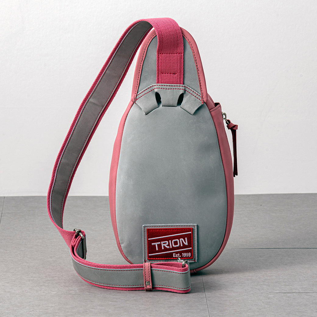 グローブボディバッグにも限定色Gray×Pinkが登場！ – 革・レザーバッグ