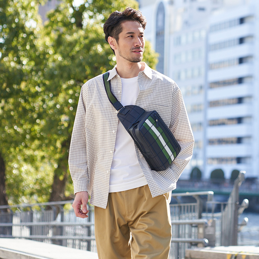 ミニバッグチャームプレゼント！春のノベルティフェア – 革・レザー