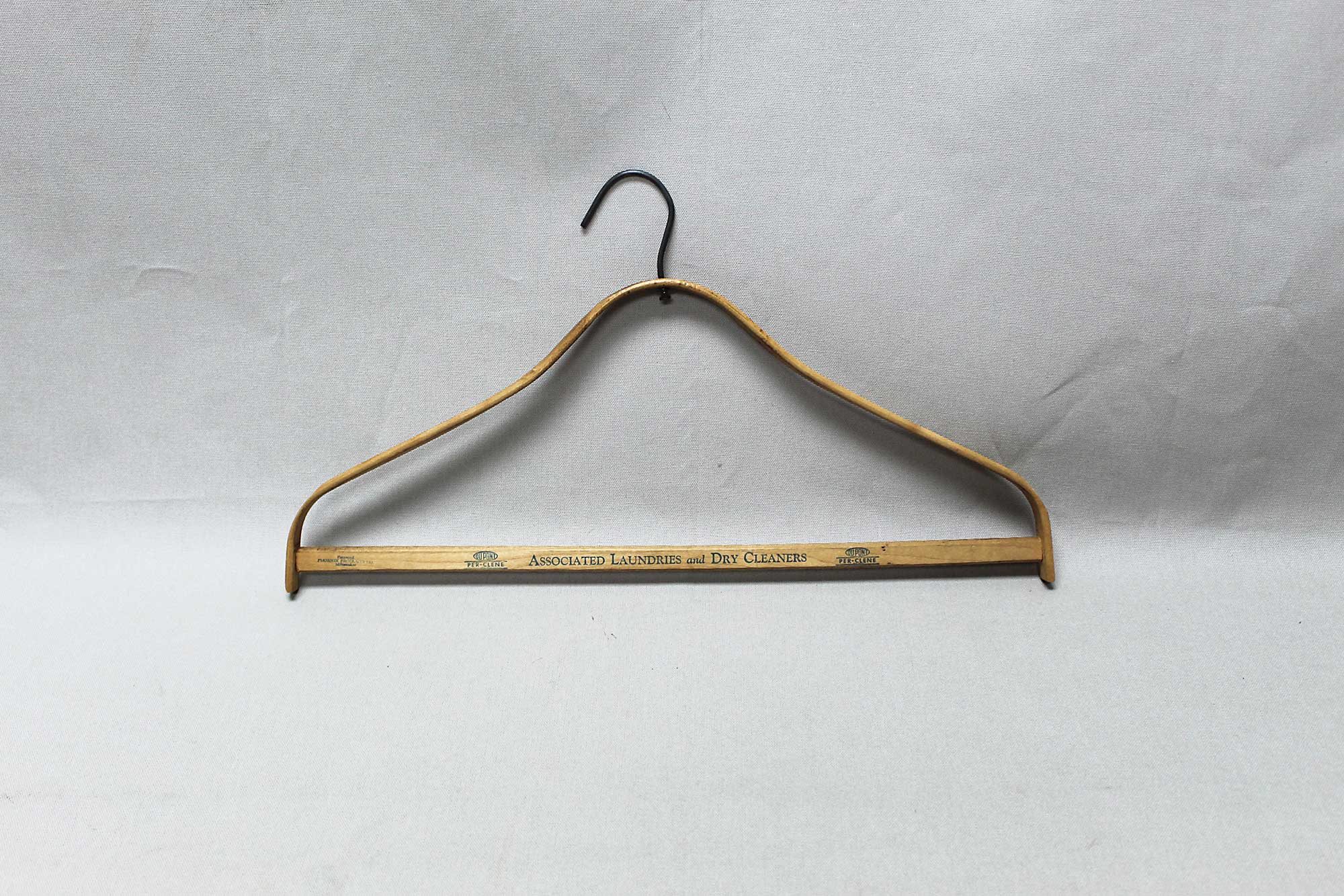 Vintage Wood Hanger - Phoenix Products Milwaukee . FLU3786 - Time