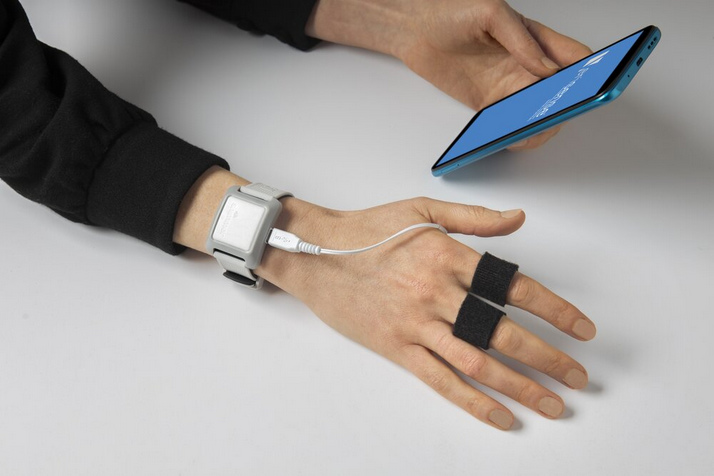 Verisense Pulse+ | 心拍数 活動レベル 睡眠データ | 海外ハードウェア