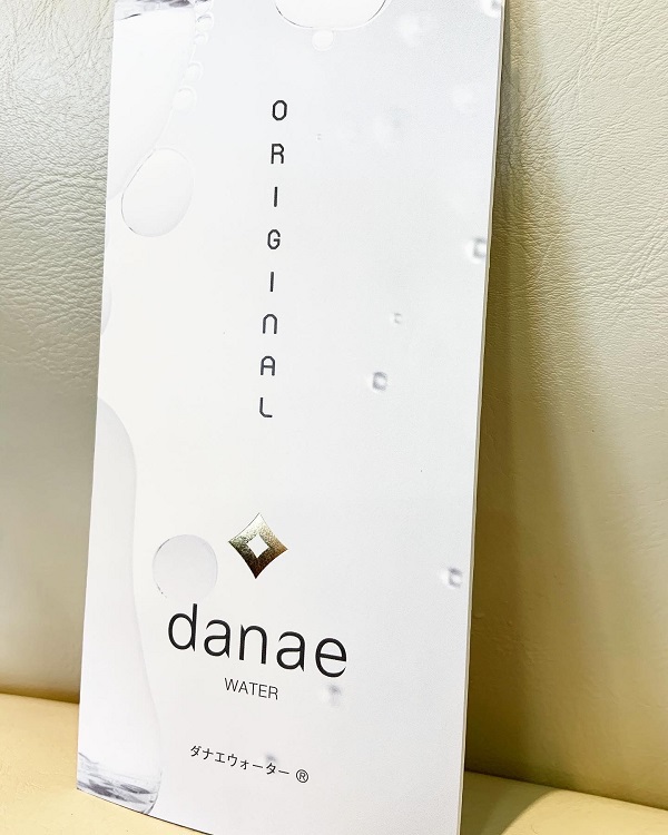 特許取得成分配合多機能化粧水 