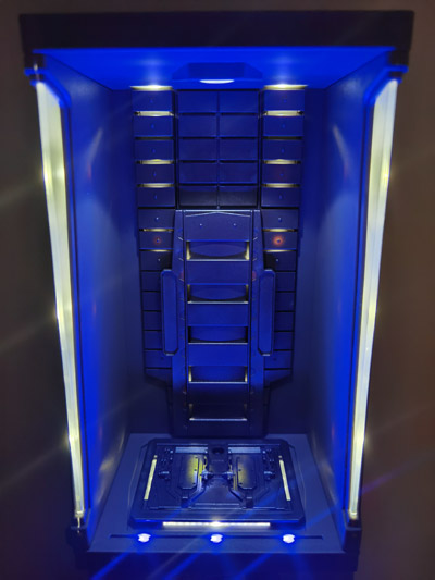 未使用 アイアンマン マーク4ネオンテック版用 格納庫ケース ホール