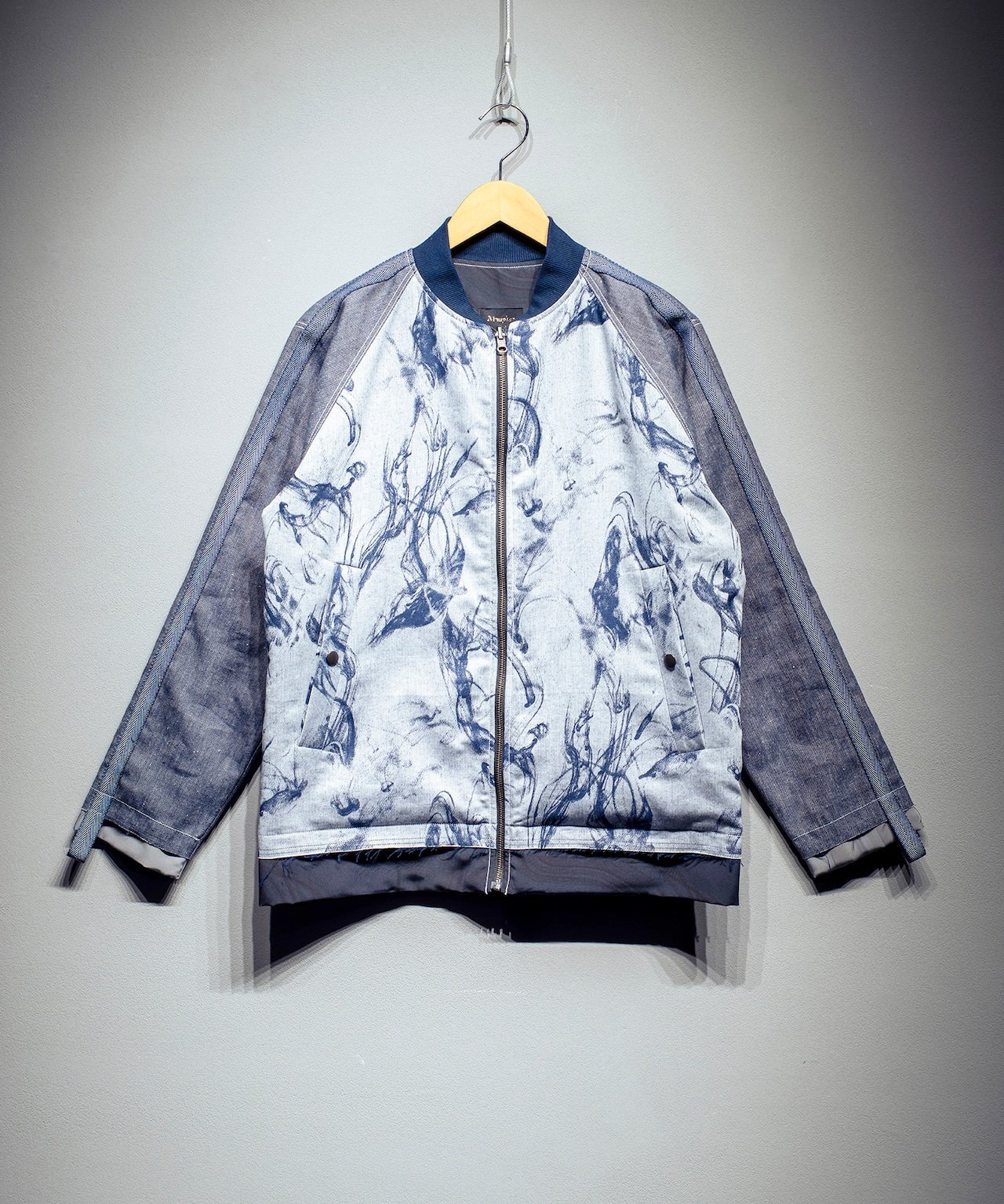 N'enuphar 家紋柄刺繍×播州織写真風ジャガード リバーシブルスカジャン