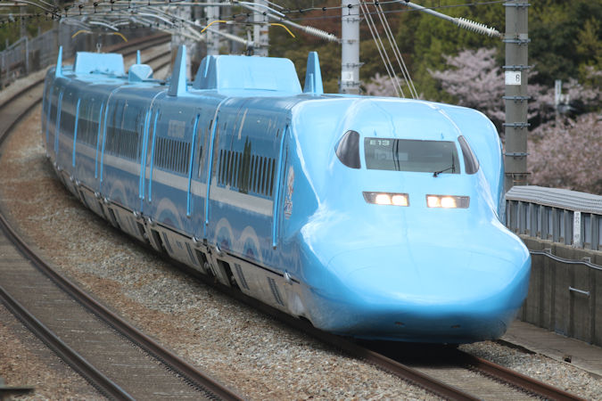 700系新幹線 - 日本の旅・鉄道見聞録