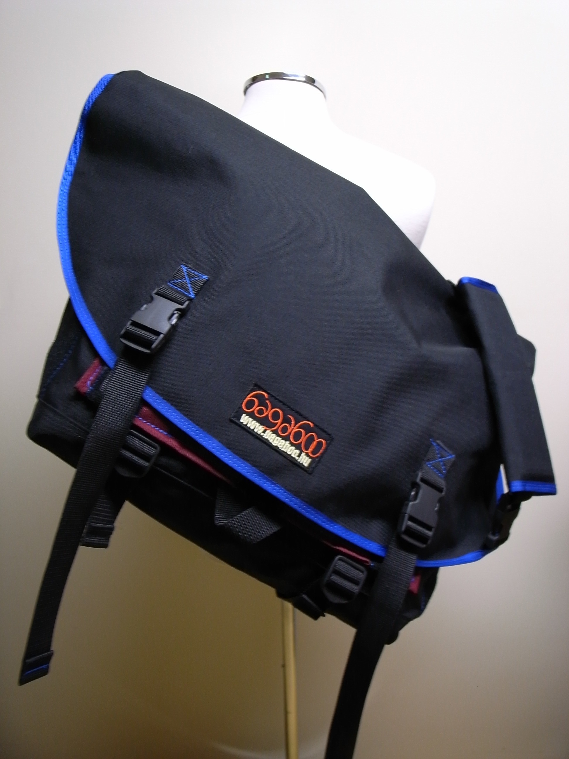 バガブー ワークホース＆スタンダード メッセンジャーバッグ bagaboo