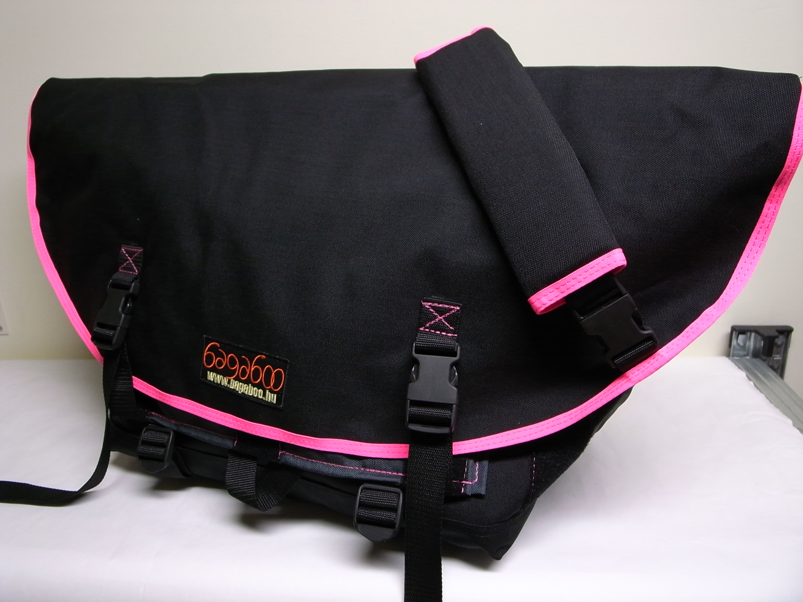 バガブー ワークホース＆スタンダード メッセンジャーバッグ bagaboo