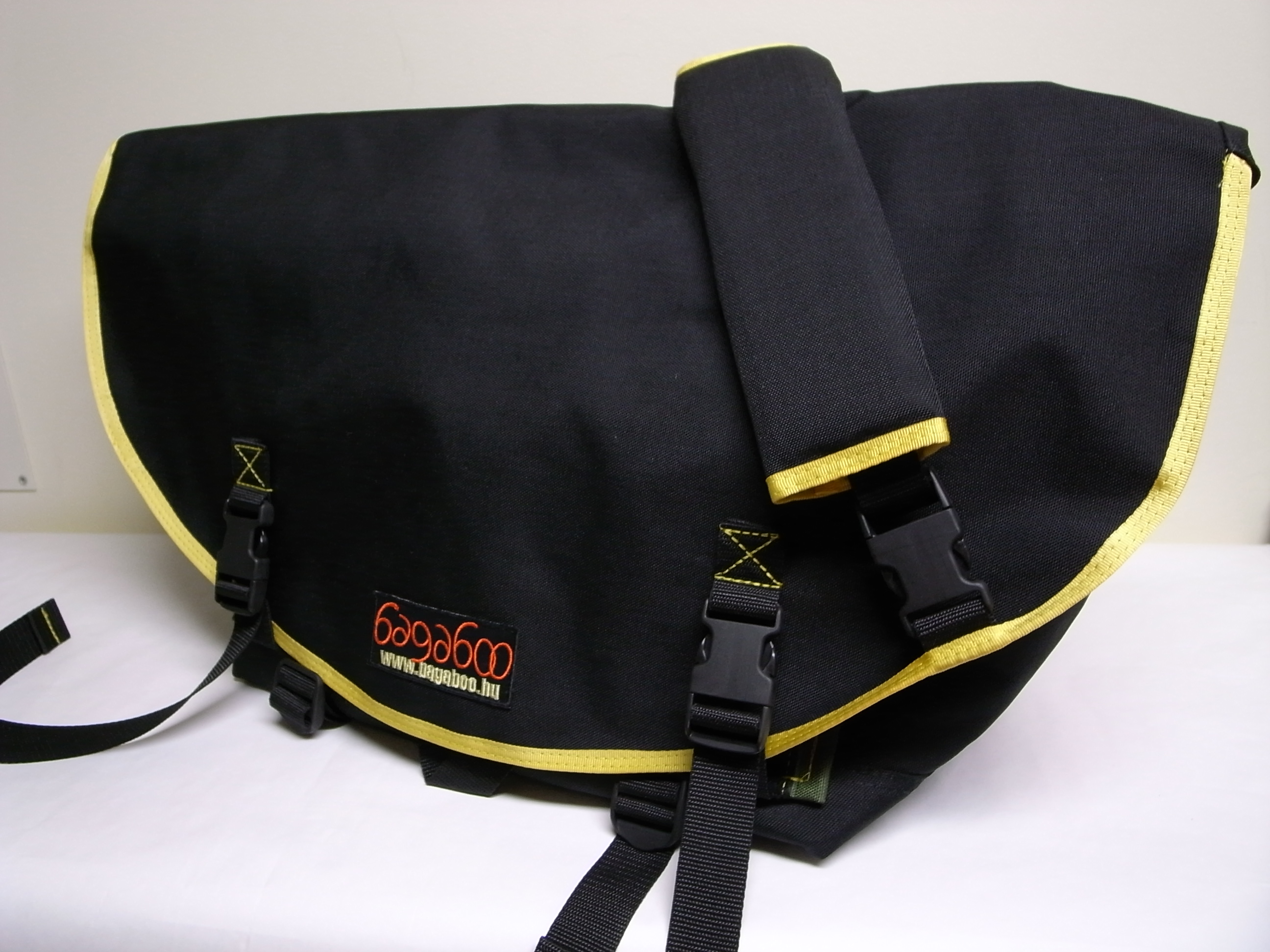 バガブー ワークホース＆スタンダード メッセンジャーバッグ bagaboo