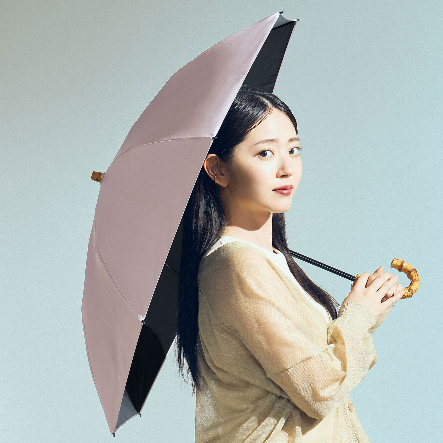 UVO 2025Collection】 鈴木愛理×最強の日傘「UVO（ウーボ）」 ブランド