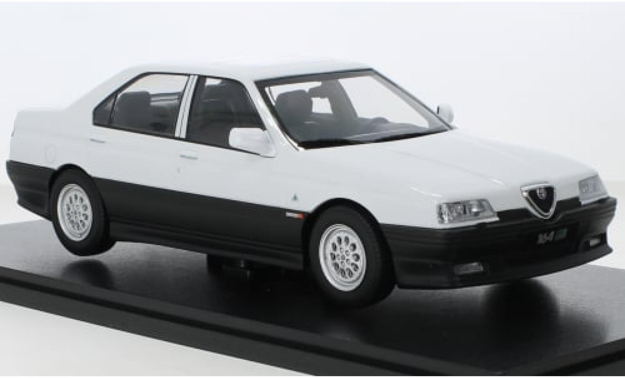 Modellino in miniatura Alfa Romeo 164 1/18 Triple 9 Collection Q4