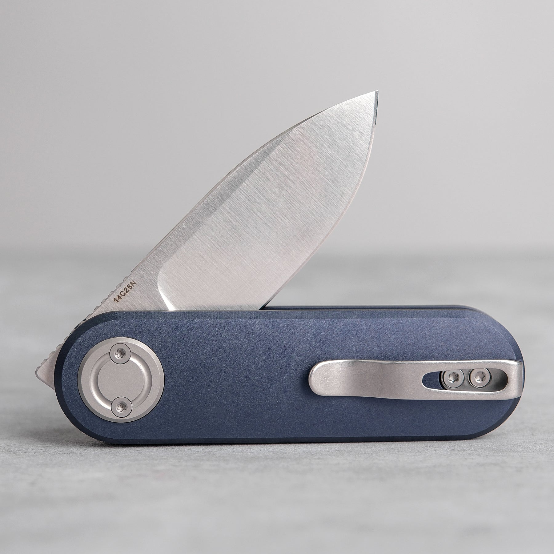 Corgi V - The Future of Urban EDC | Vanchor Lock Knife