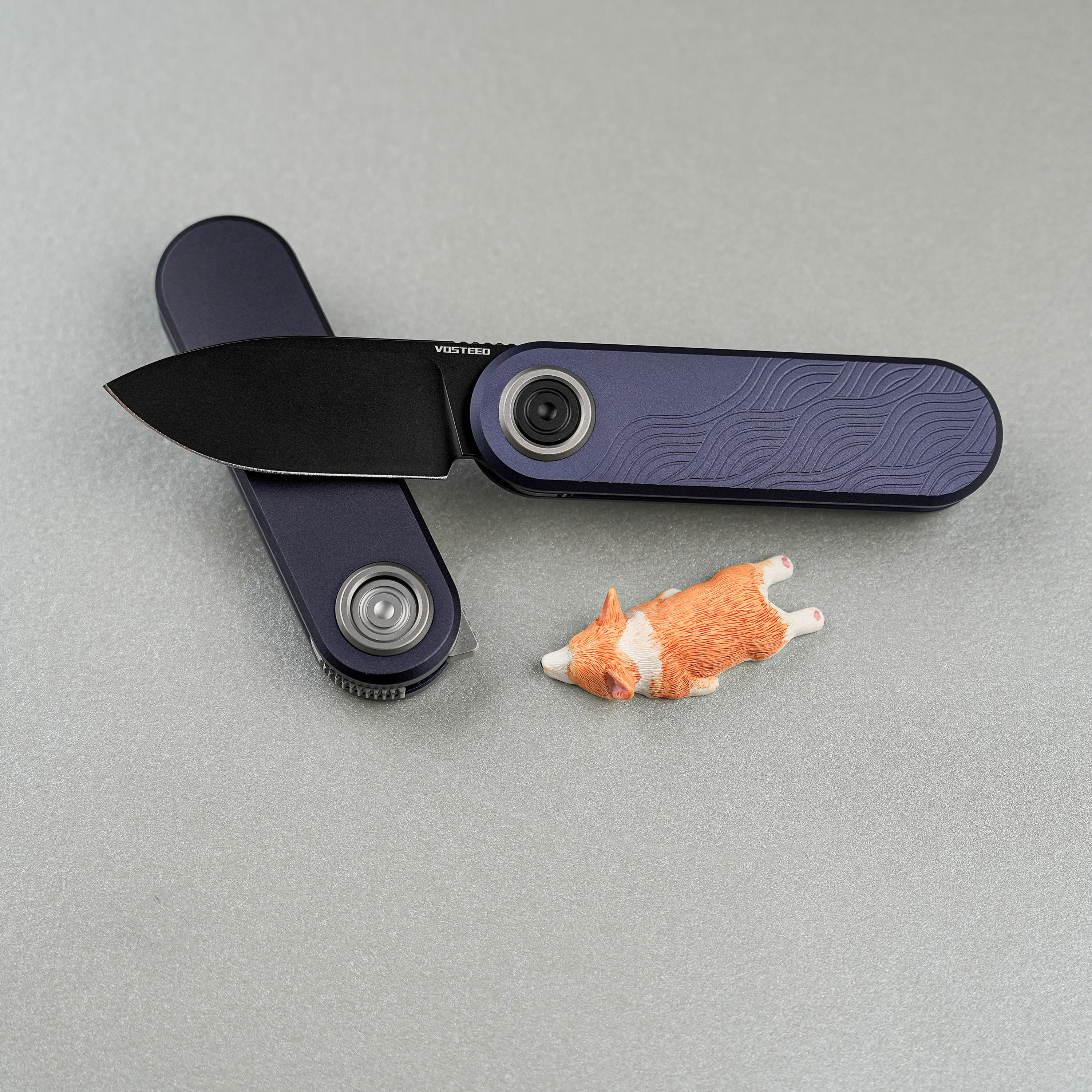 Corgi V - Pocket-Sized Innovation | Blue Vanchor Lock