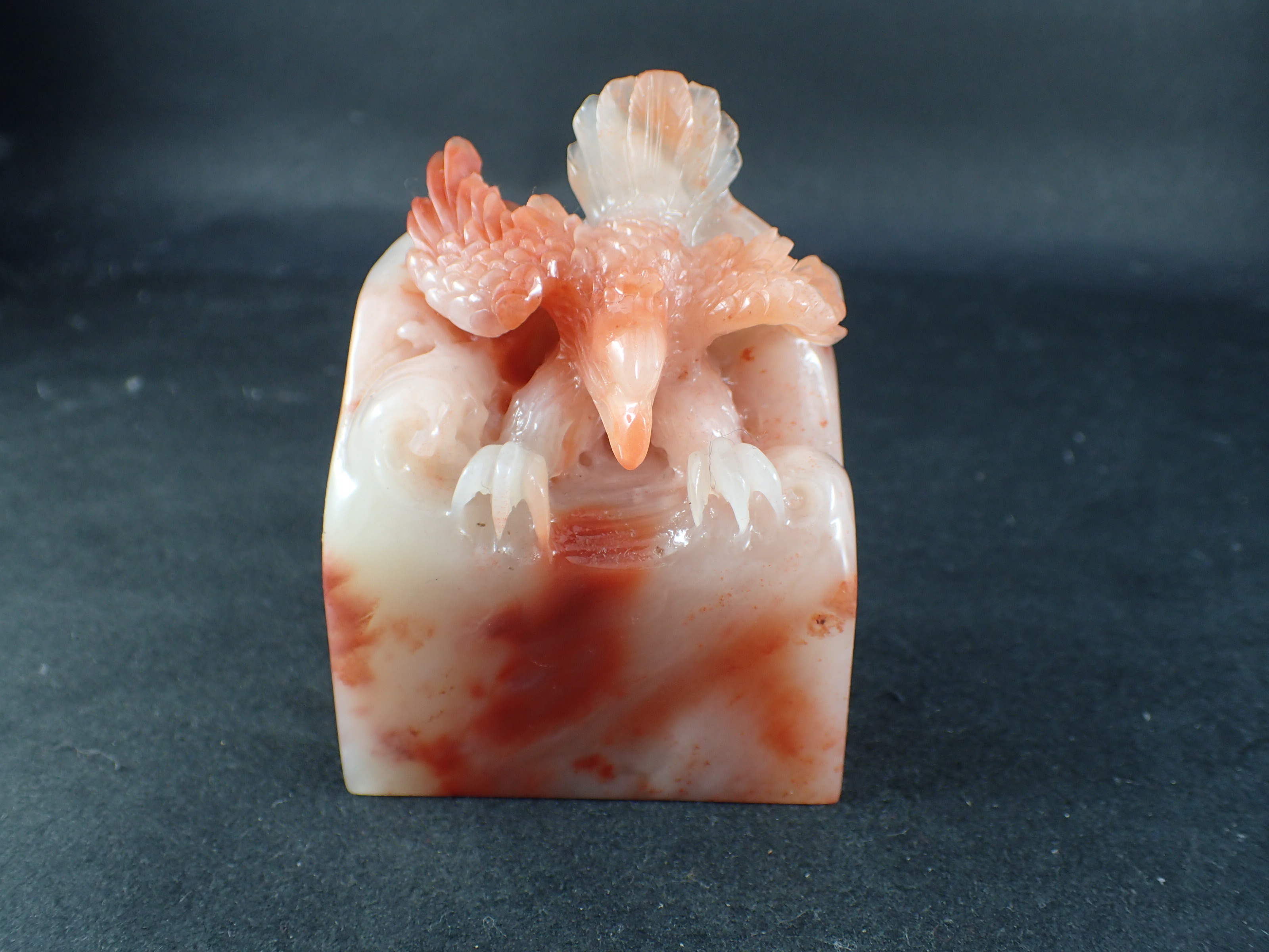 寿山石（高山石の彫刻） ｜石の販売専門店【vec stone club】