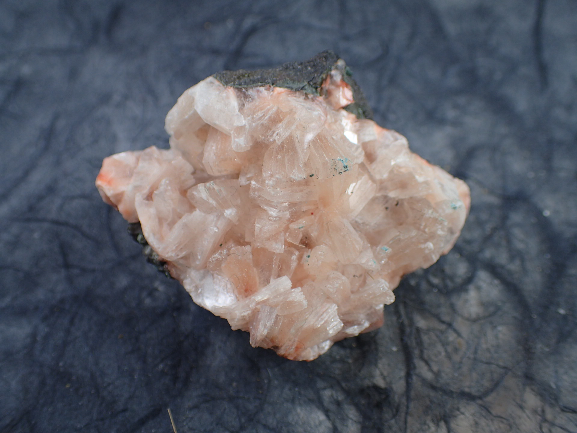 スティルバイト（Stilbite 束沸石） インド・Aurangabad 産 ｜石の販売