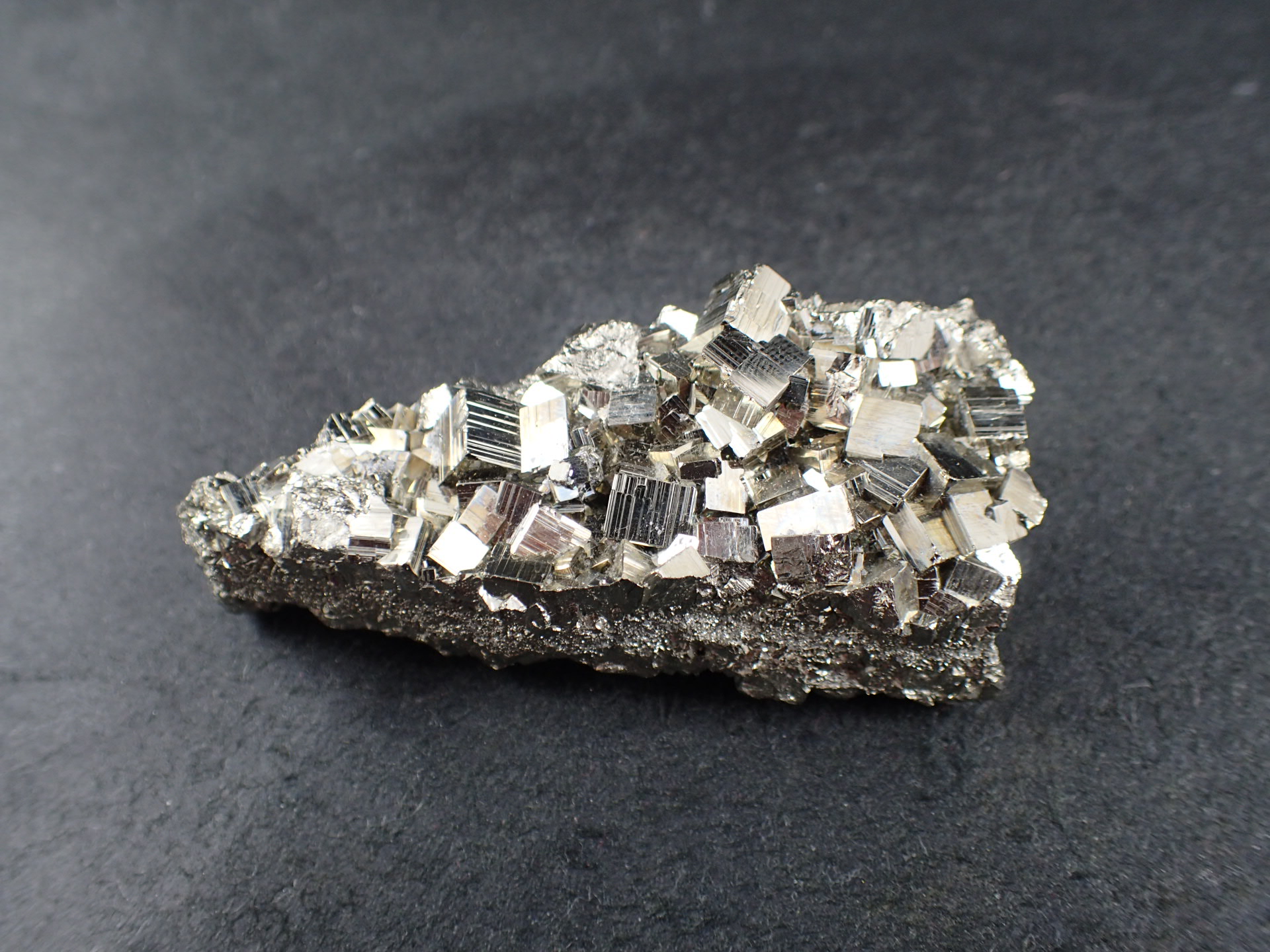 最高品質黄鉄鉱(FeS₂, Pyrite) Huanzala, Ancash, Peru 産 ｜石の販売