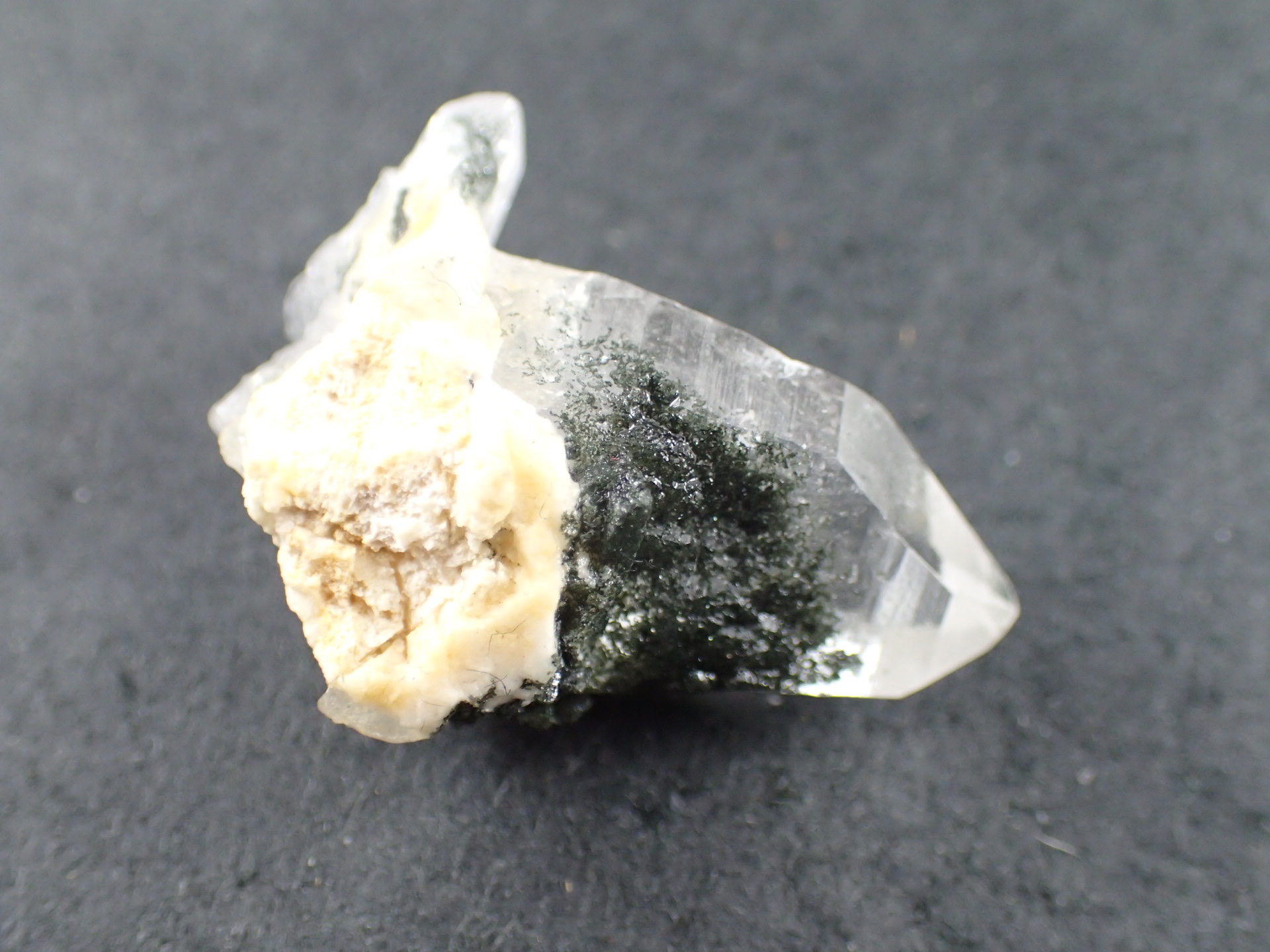 ガネーシュヒマール水晶 ｜石の販売専門店【vec stone club】