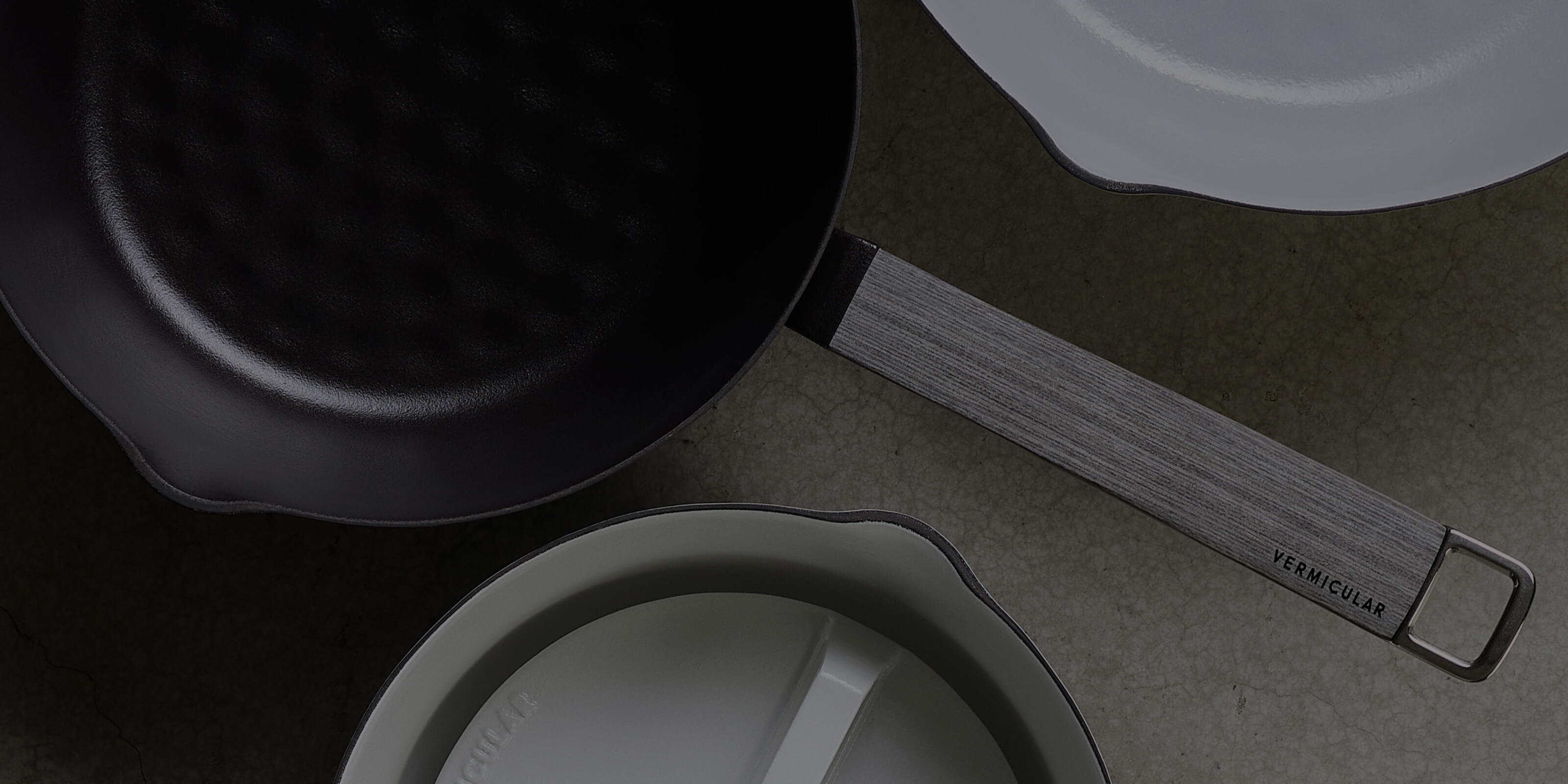 スペック｜素材を焼き、煮炊きを極める。鋳物ホーロー製の雪平鍋