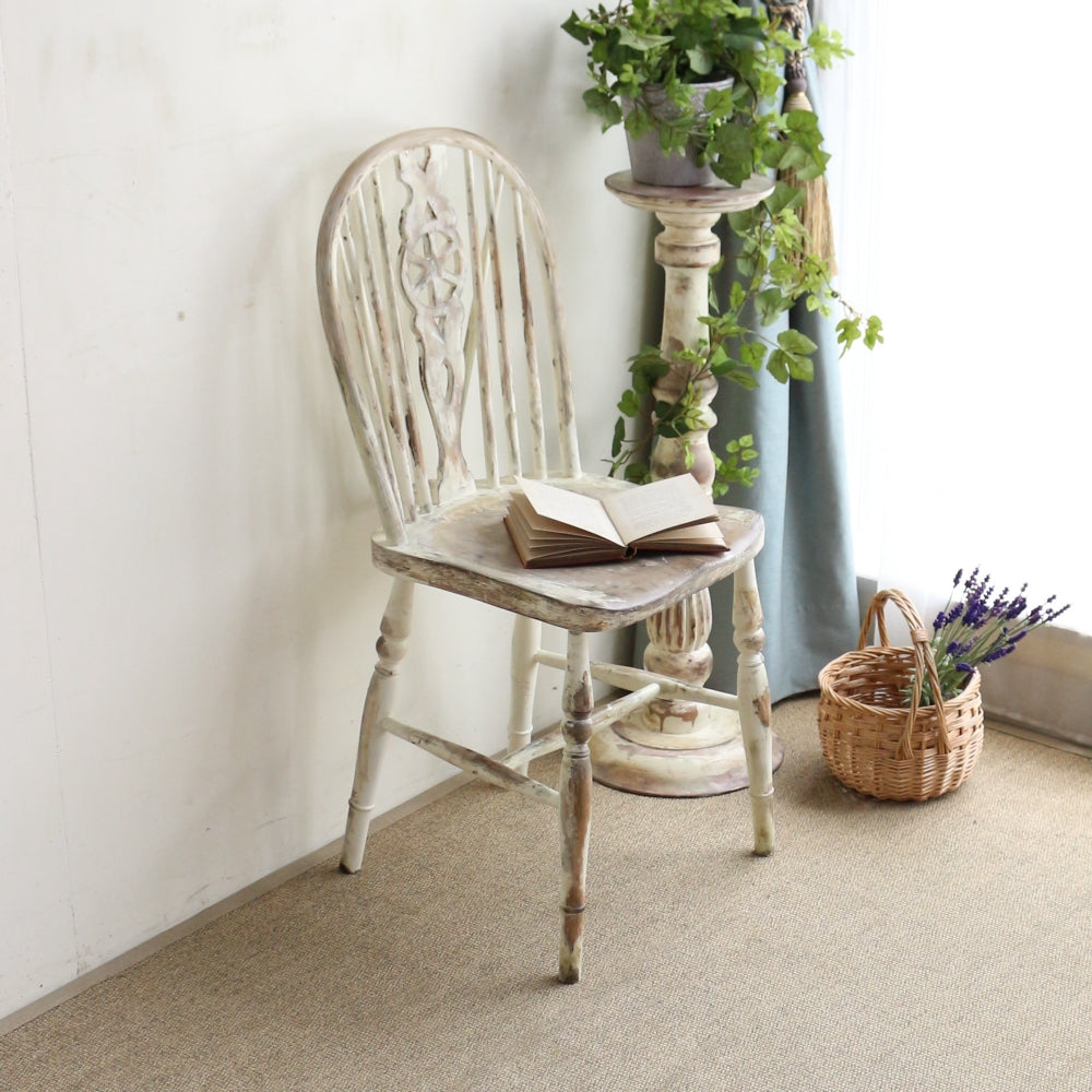 シャビーシックスタイル – アンティーク家具と雑貨の店 ビクトリアン