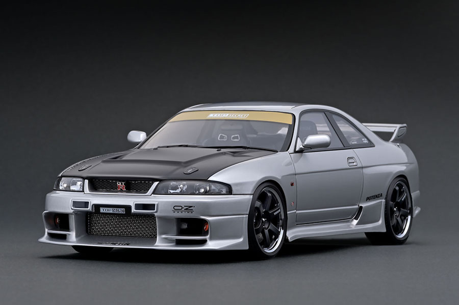 イグニッションモデル 日産 スカイライン GT-R BCNR33 トップ