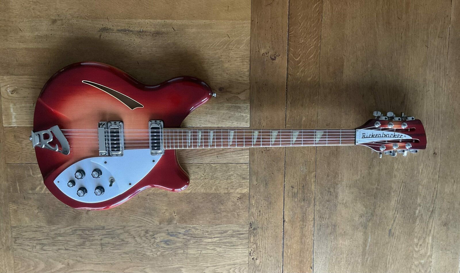 1990 Rickenbacker 360-12 Fireglo - Vintage & Modern Guitars