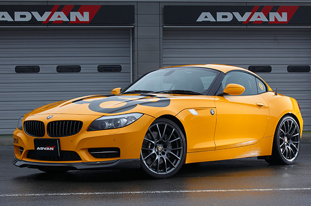 BMW Z4 35is [E89] 2010y / studie東京 | 全国の有名ショップの協力を