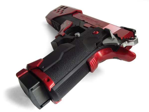 赤*色様 ストライクウォーリア ガスガン ストライクウォーリア - ガス