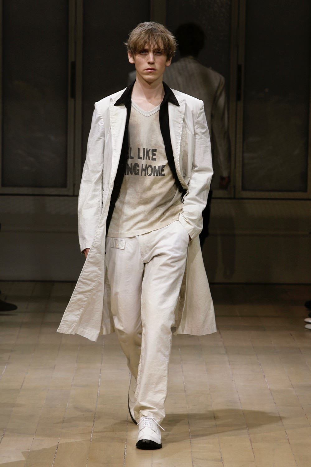 SPRING / SUMMER 2008 | Yohji Yamamoto (ヨウジヤマモト) Official Site