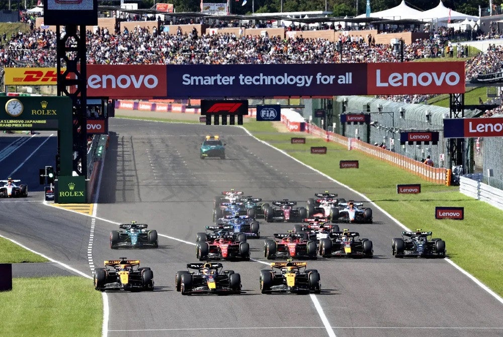 F1日本GP後に無断で「のぼり」持ち去る様子が拡散…今季は開催後に